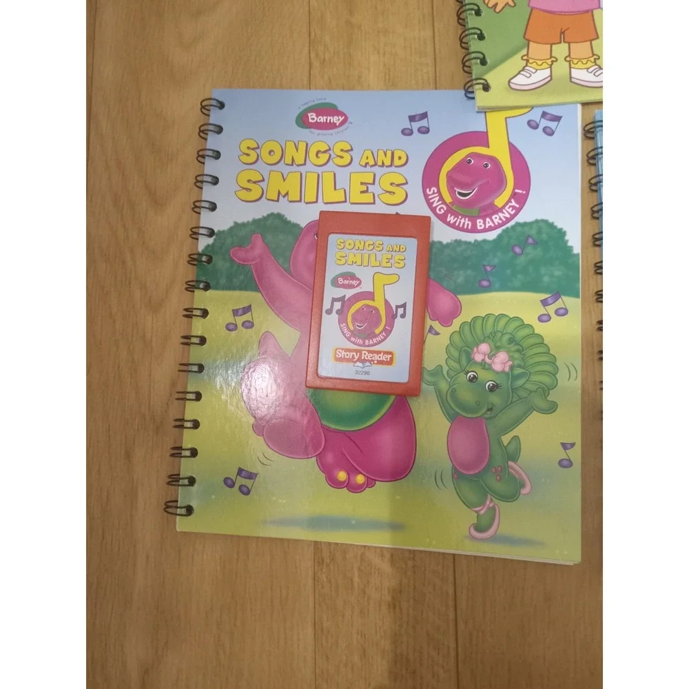 Vintage Children's Electric Story Reader System  SpongeBob Nemo 11 Books Cartrid
